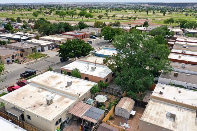 6035 Staubach Avenue NW, Albuquerque, NM 87120