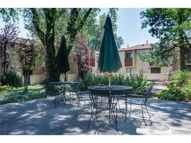 1060 S Parker Rd 9, Denver, CO 80231