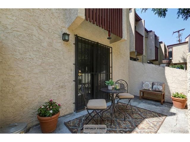 1060 S Parker Rd 9, Denver, CO 80231