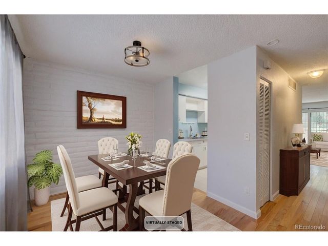 1060 S Parker Rd 9, Denver, CO 80231