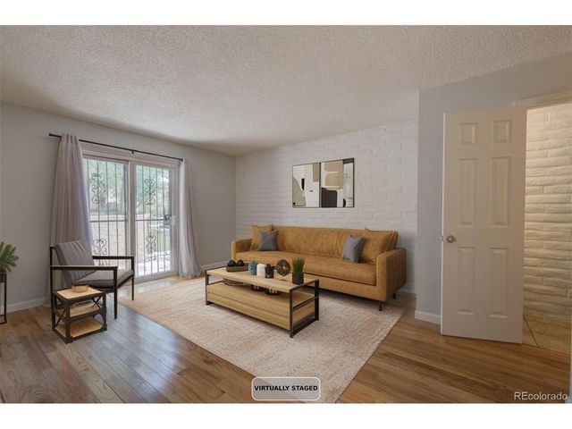 1060 S Parker Rd 9, Denver, CO 80231