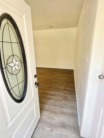 1511 Scharpe Street 2, Houston, TX 77023