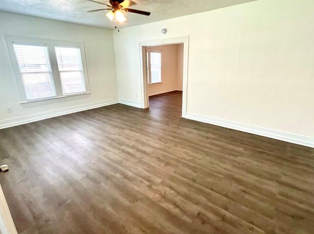 1511 Scharpe Street 2, Houston, TX 77023