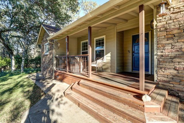 19650 Russell Lane, Cottonwood, CA 96022