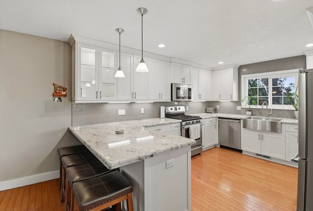 19650 Russell Lane, Cottonwood, CA 96022