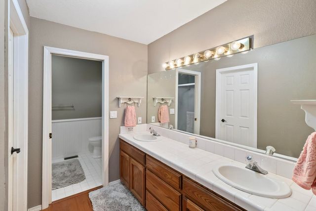 19650 Russell Lane, Cottonwood, CA 96022