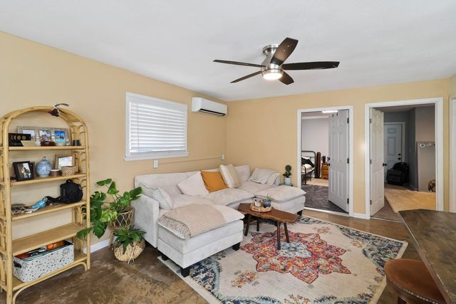 19650 Russell Lane, Cottonwood, CA 96022