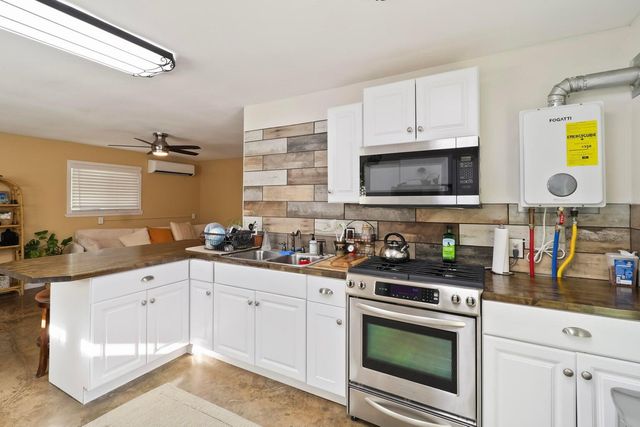 19650 Russell Lane, Cottonwood, CA 96022