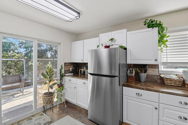 19650 Russell Lane, Cottonwood, CA 96022