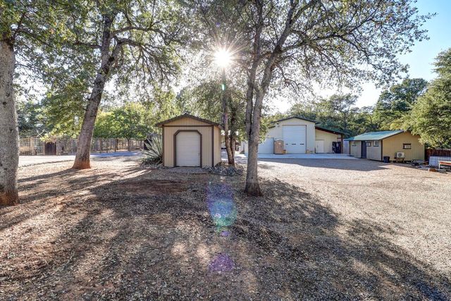 19650 Russell Lane, Cottonwood, CA 96022