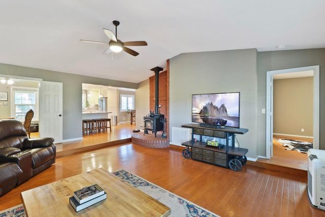 19650 Russell Lane, Cottonwood, CA 96022