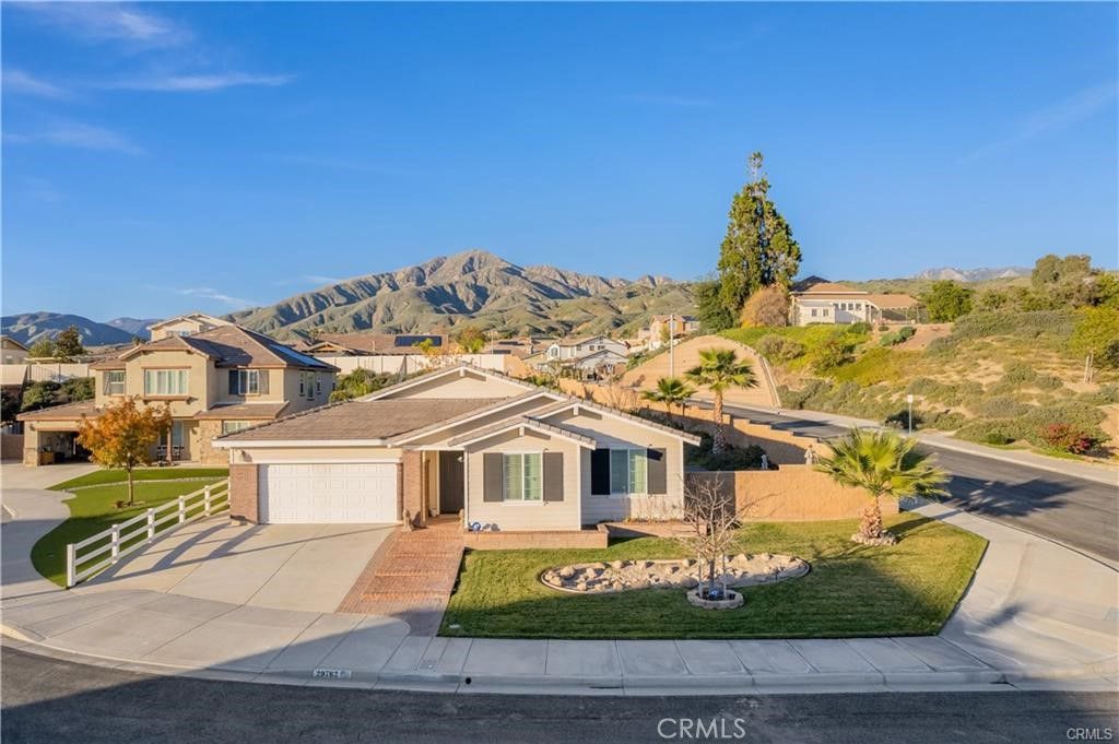 29762 Padilla Court, Highland, CA 92346