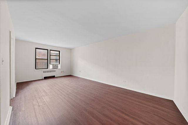 14336 Barclay Ave Apt 5E, New York City, NY 11355