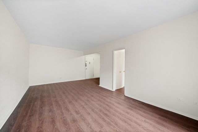 14336 Barclay Ave Apt 5E, New York City, NY 11355