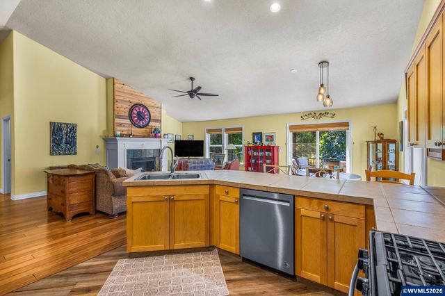 5860 Delaney Rd SE, Turner, OR 97392