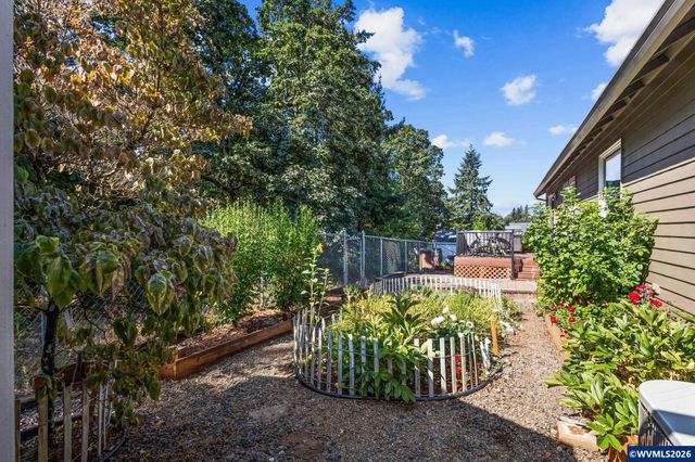 5860 Delaney Rd SE, Turner, OR 97392