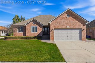 49266 Shenandoah Drive, Macomb Township, MI 48044
