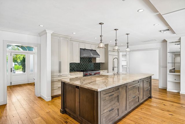 1103 NW 6th Avenue, Delray Beach, FL 33444