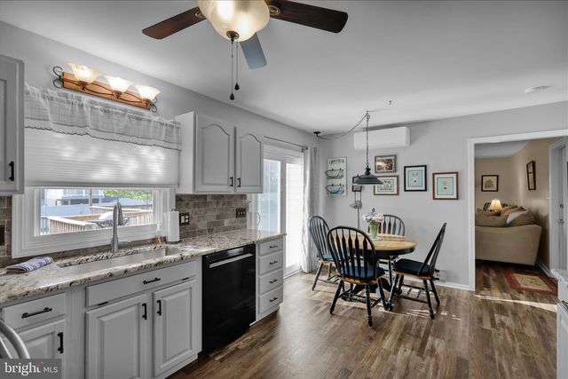 402 COLUMBUS ST, Wernersville, PA 19565