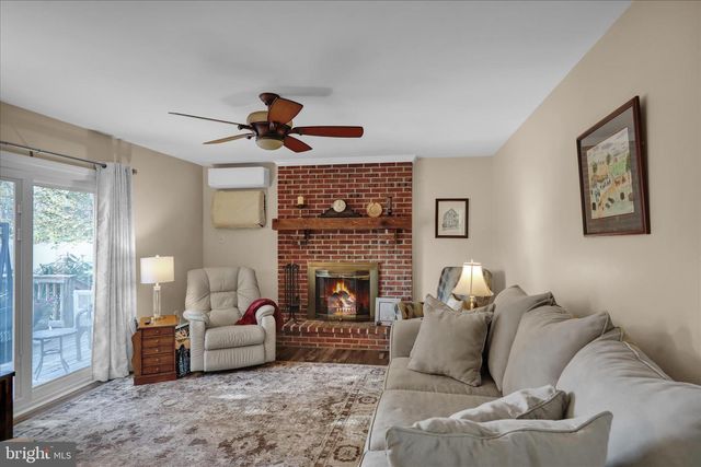 402 COLUMBUS ST, Wernersville, PA 19565