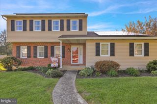 402 COLUMBUS ST, Wernersville, PA 19565