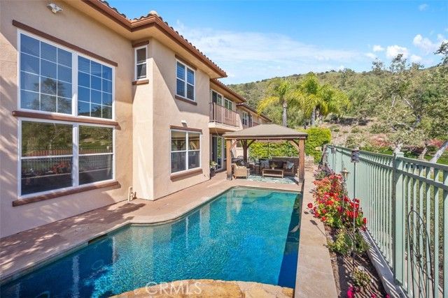 71 Golf Ridge Drive, Rancho Santa Margarita, CA 92679