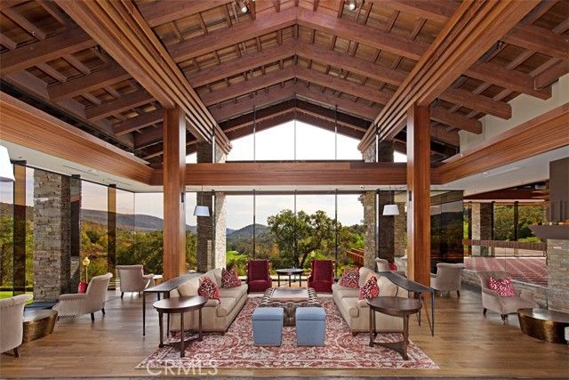 71 Golf Ridge Drive, Rancho Santa Margarita, CA 92679