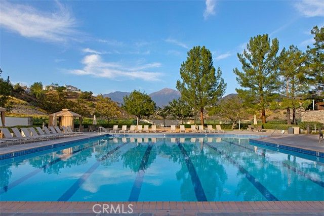 71 Golf Ridge Drive, Rancho Santa Margarita, CA 92679