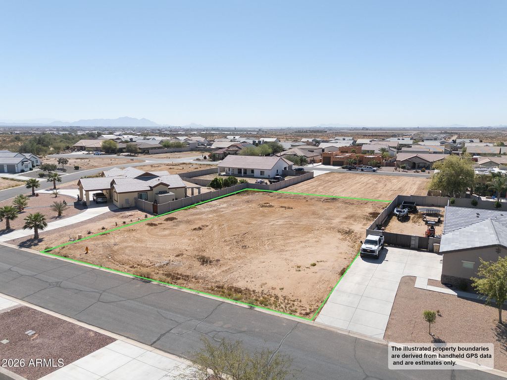 Image 6 of property listing at 10289 W MORGAN Lane 36, Casa Grande, AZ 85194