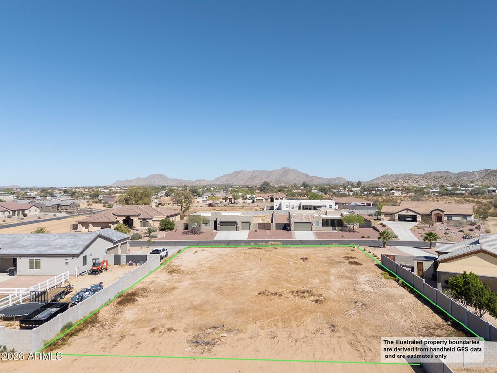 Image 8 of property listing at 10289 W MORGAN Lane 36, Casa Grande, AZ 85194