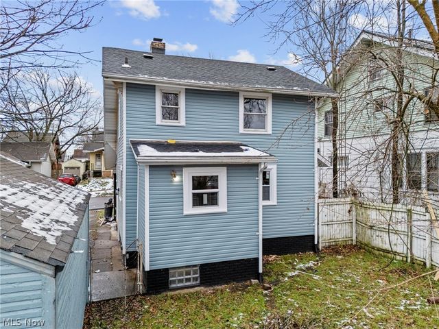 2711 Blair Place SW, Canton, OH 44710