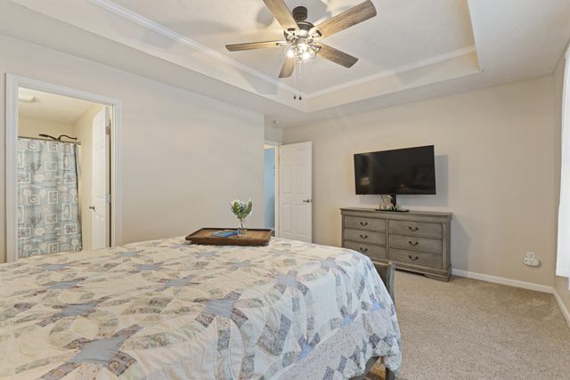 121 Golfers Cir, Portland, TN 37148