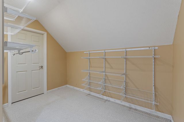 121 Golfers Cir, Portland, TN 37148