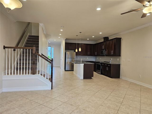 3216 PAINTED BLOSSOM COURT, Lutz, FL 33558