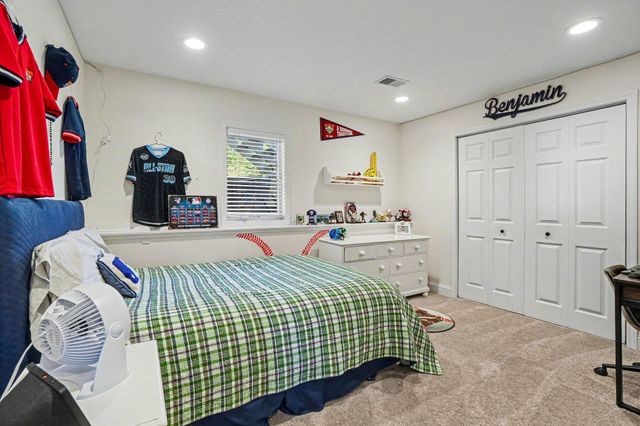 13154 Acacia Drive, Grand Haven, MI 49417