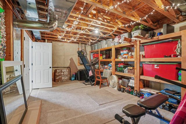 13154 Acacia Drive, Grand Haven, MI 49417