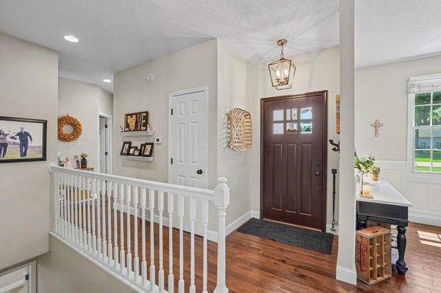 13154 Acacia Drive, Grand Haven, MI 49417