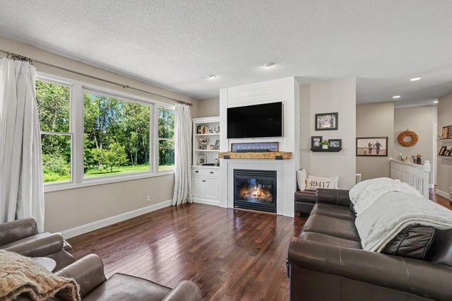 13154 Acacia Drive, Grand Haven, MI 49417