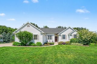 13154 Acacia Drive, Grand Haven, MI 49417