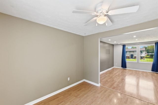 487 Brunswick Drive, Forest Park, OH 45240