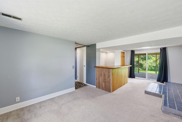 487 Brunswick Drive, Forest Park, OH 45240