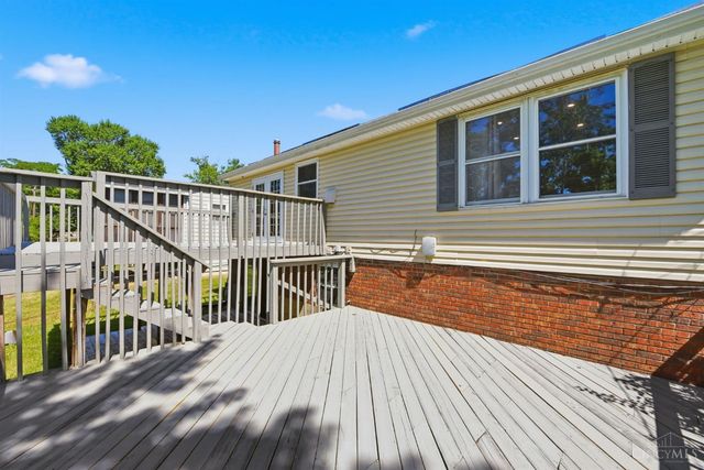 487 Brunswick Drive, Forest Park, OH 45240