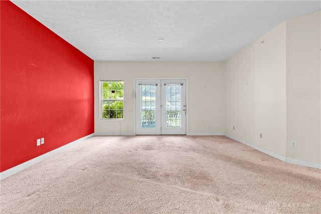 3142 Grand Falls Boulevard, Deerfield Twp, OH 45039