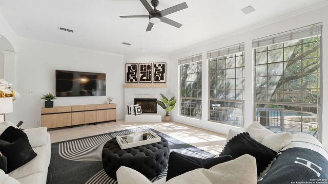 18419 Crosstimber, San Antonio, TX 78258