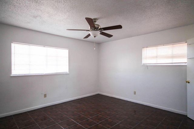 209 SAN SABA Road, El Paso, TX 79912