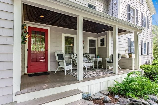 38 Berkeley St, Reading, MA 01867