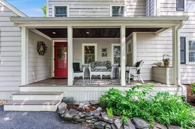 38 Berkeley St, Reading, MA 01867