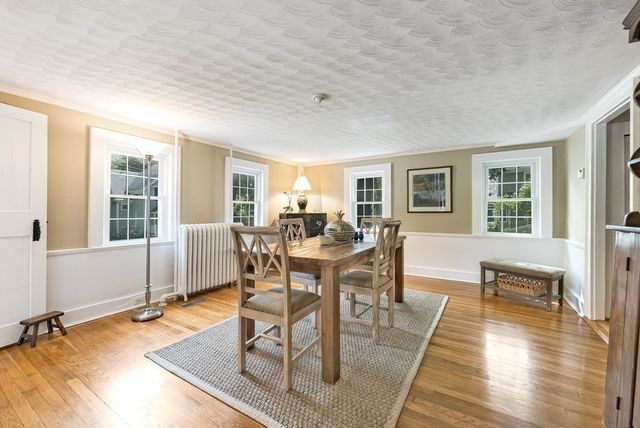 38 Berkeley St, Reading, MA 01867