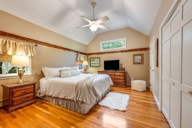 38 Berkeley St, Reading, MA 01867