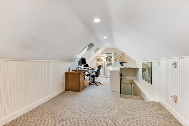 38 Berkeley St, Reading, MA 01867